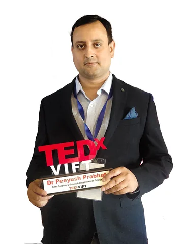 Dr Peeyush Prabhat